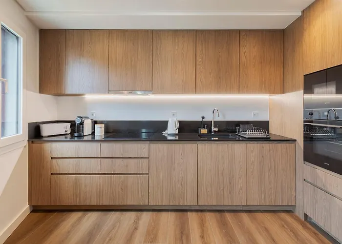 아파트 Penthouse 9